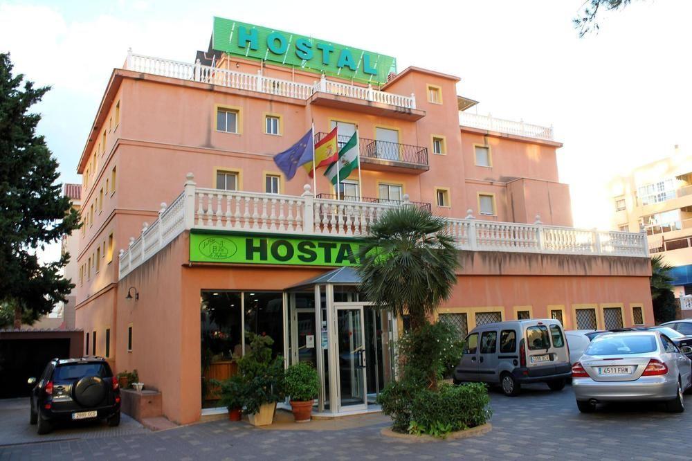 Hostal La Casa De Enfrente Malaga Ngoại thất bức ảnh