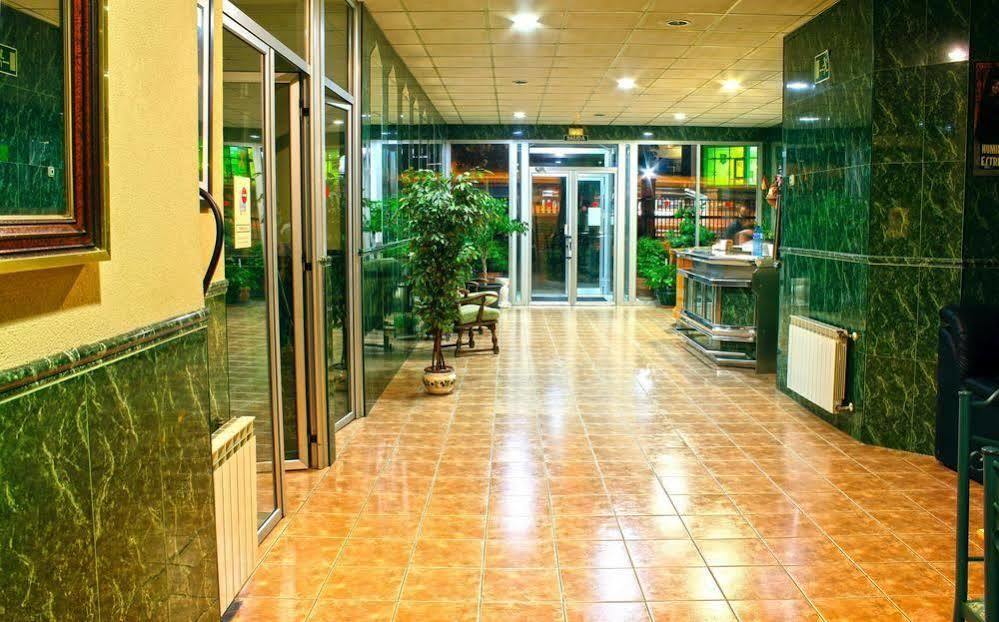Hostal La Casa De Enfrente Malaga Ngoại thất bức ảnh