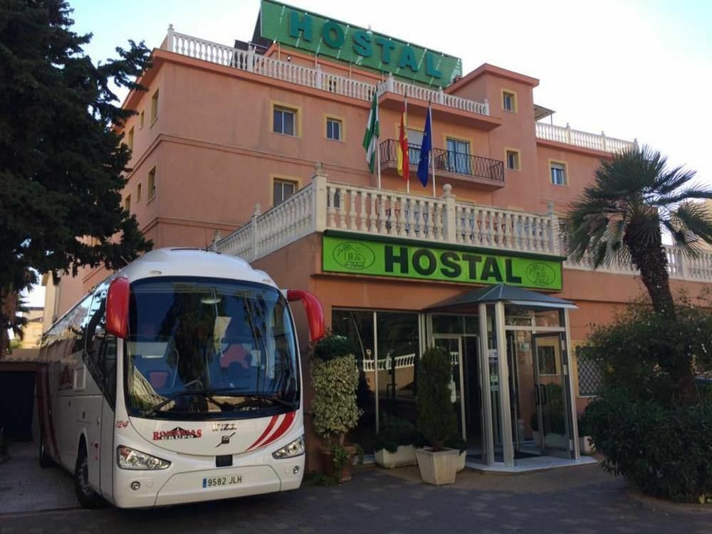 Hostal La Casa De Enfrente Malaga Ngoại thất bức ảnh