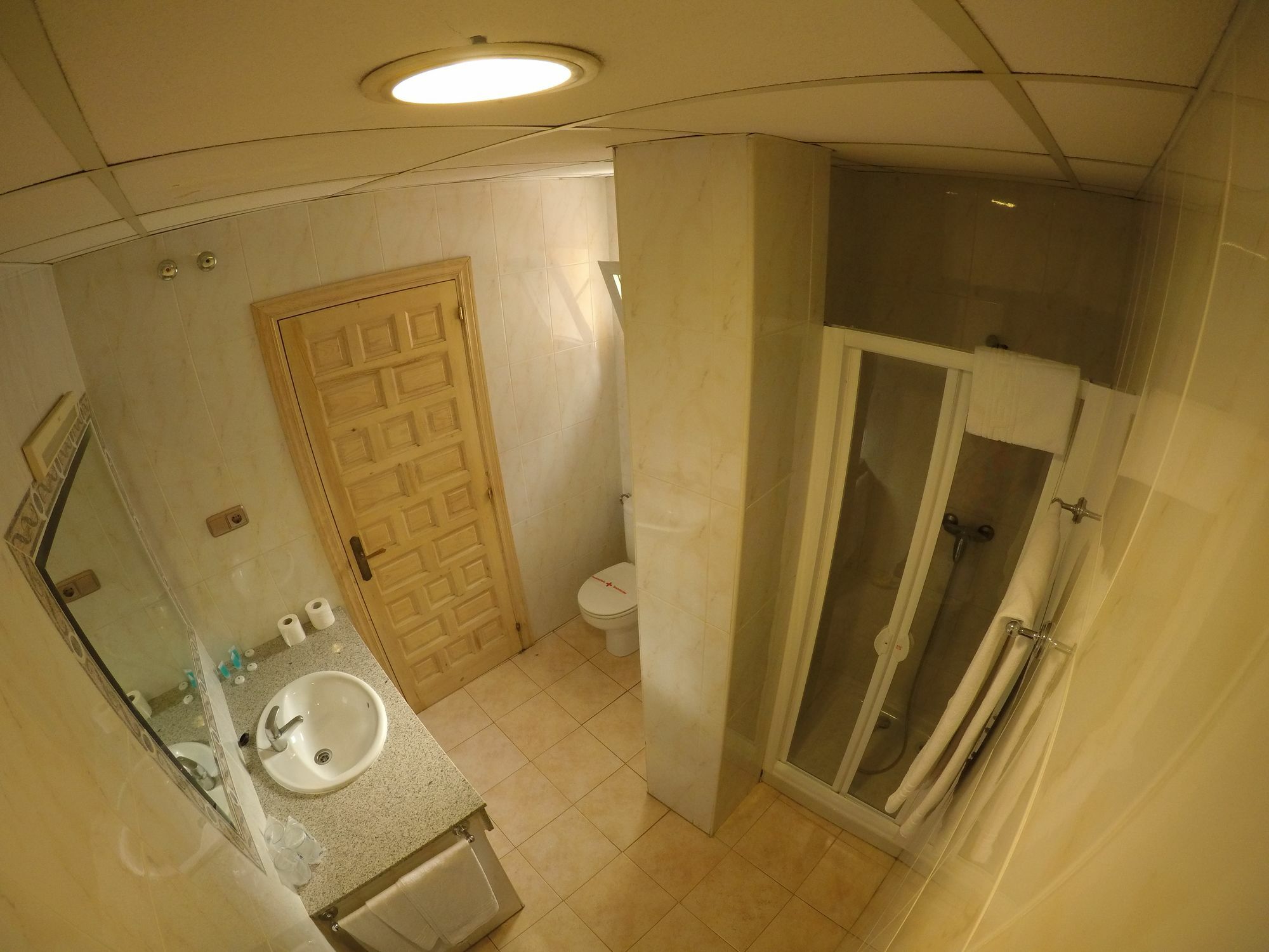 Hostal La Casa De Enfrente Malaga Ngoại thất bức ảnh