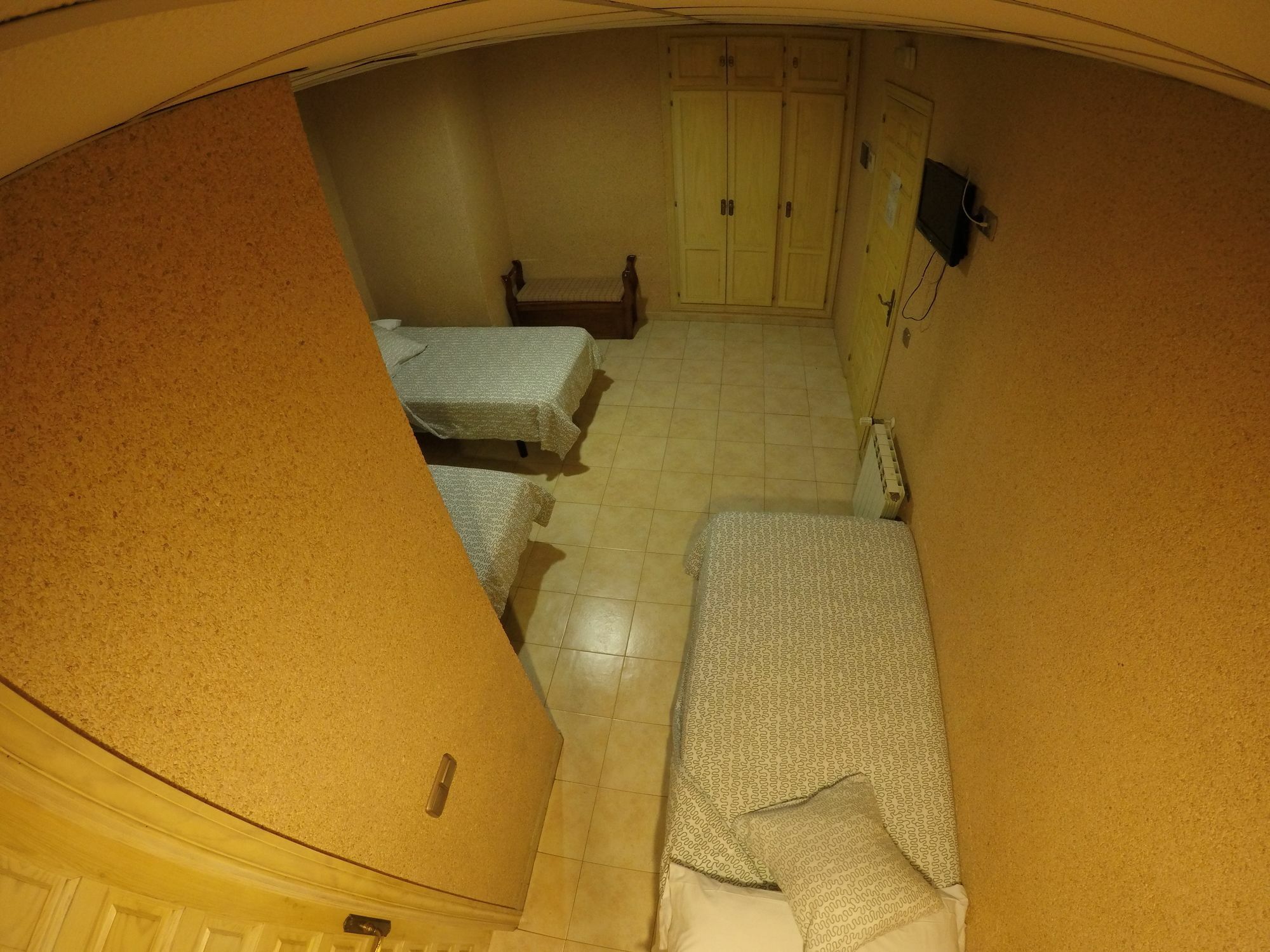 Hostal La Casa De Enfrente Malaga Ngoại thất bức ảnh