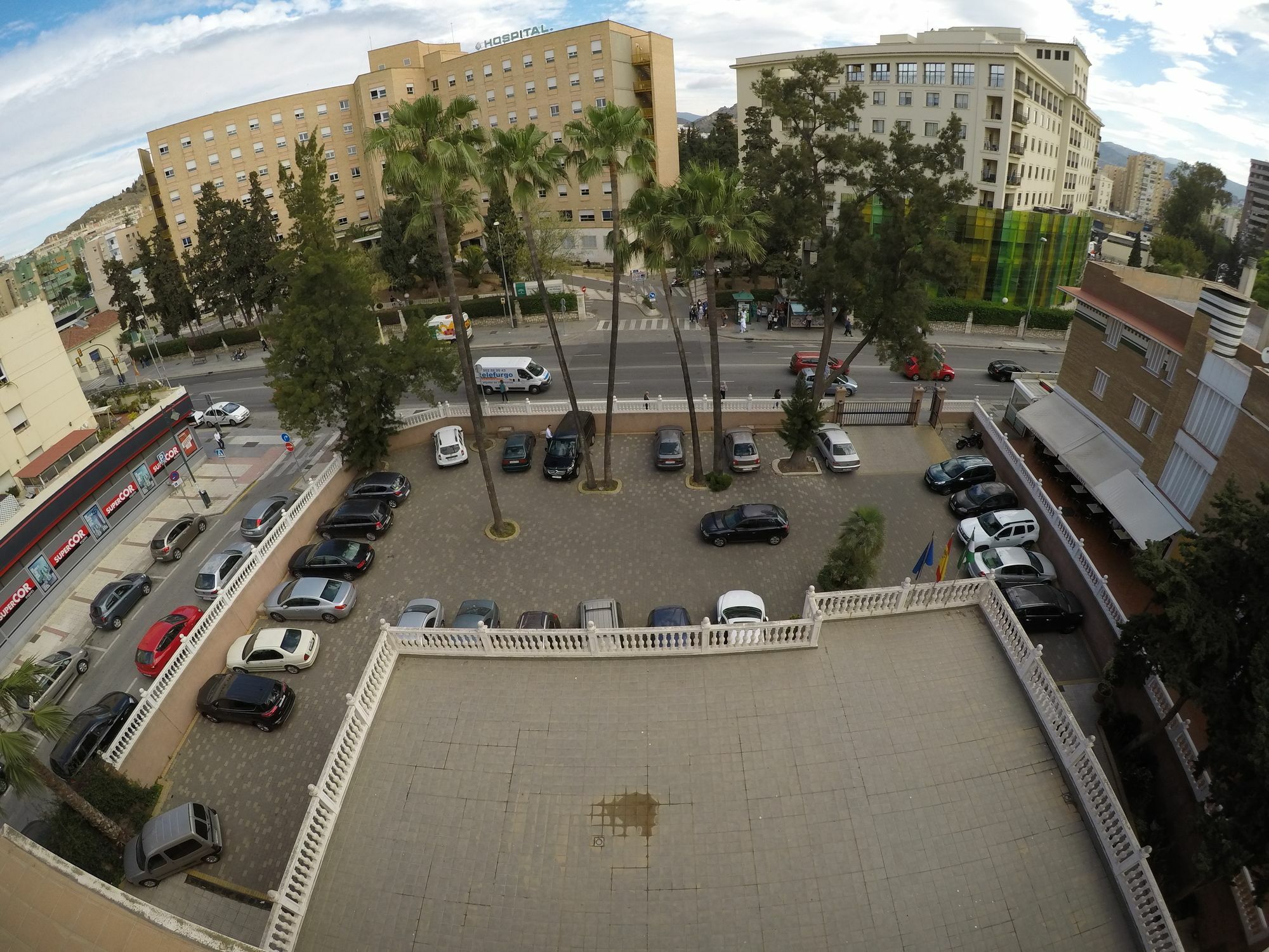 Hostal La Casa De Enfrente Malaga Ngoại thất bức ảnh